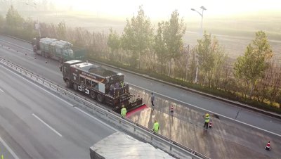 Машина для микросюрфейсинга